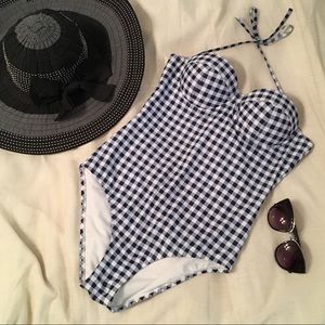 🤩Gap One Piece Swimsuit🤩